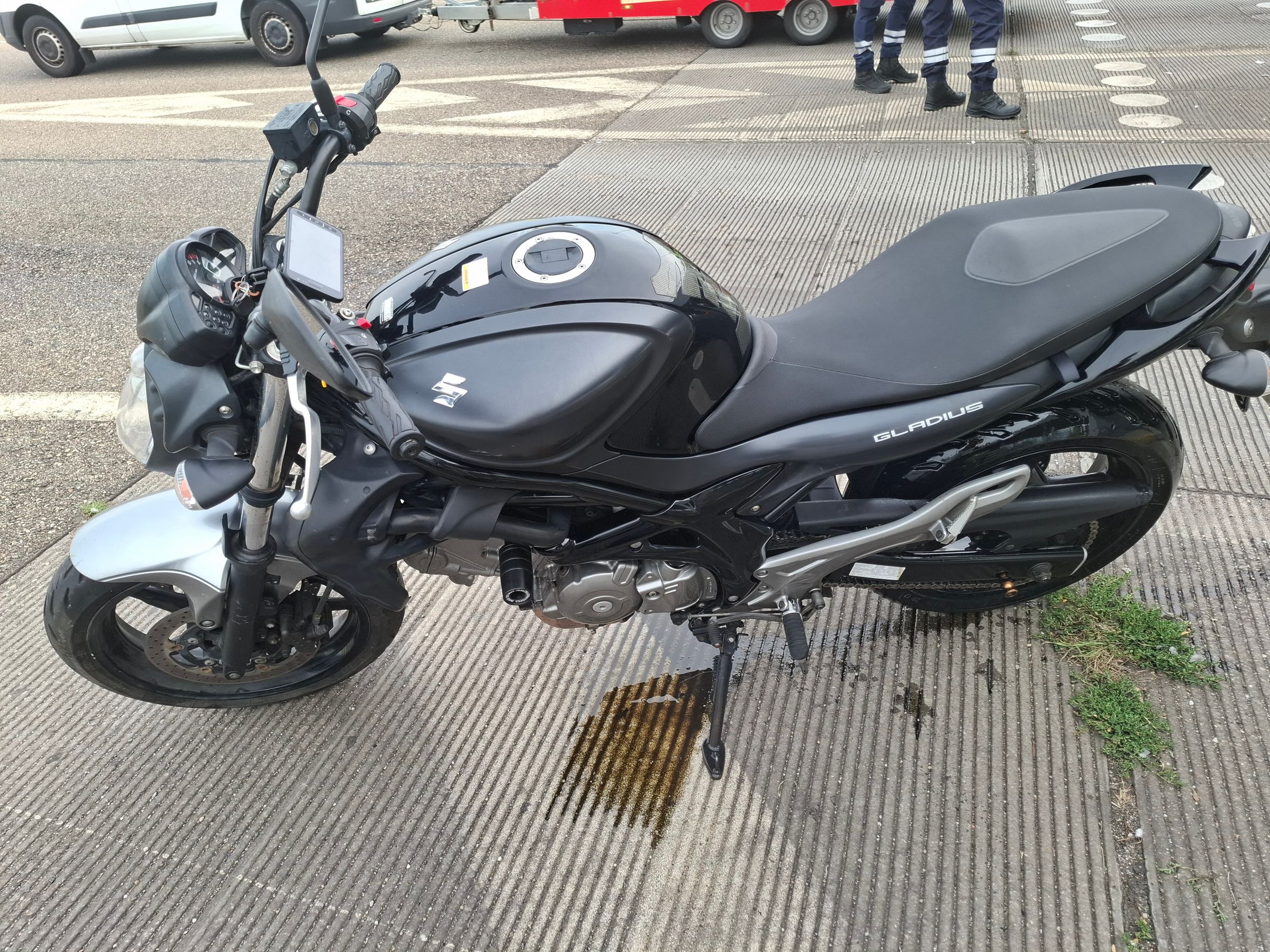The Gladius missing its drain plug